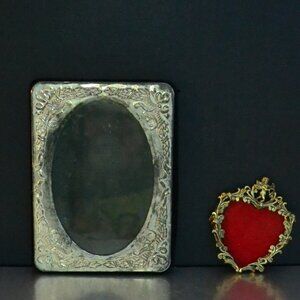 Pair Of Antique Inspired Metal Frames Silver Tone Decorated Room Accents